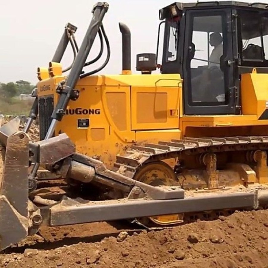 AVAILABLE DOZER ON MONTHLY RENTAL BASIS